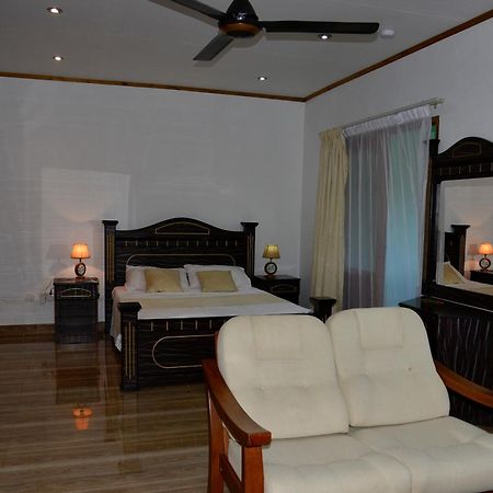 Chez Antoine Apartments Grand Anse  Bagian luar foto