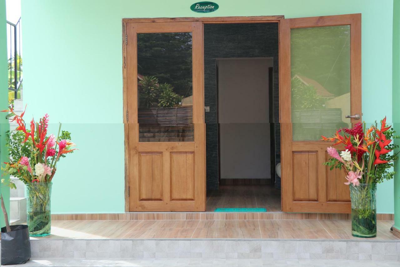 Chez Antoine Apartments Grand Anse  Bagian luar foto