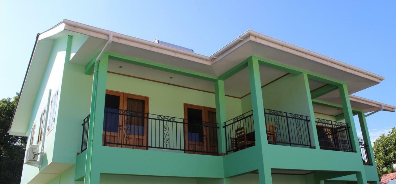 Chez Antoine Apartments Grand Anse  Bagian luar foto